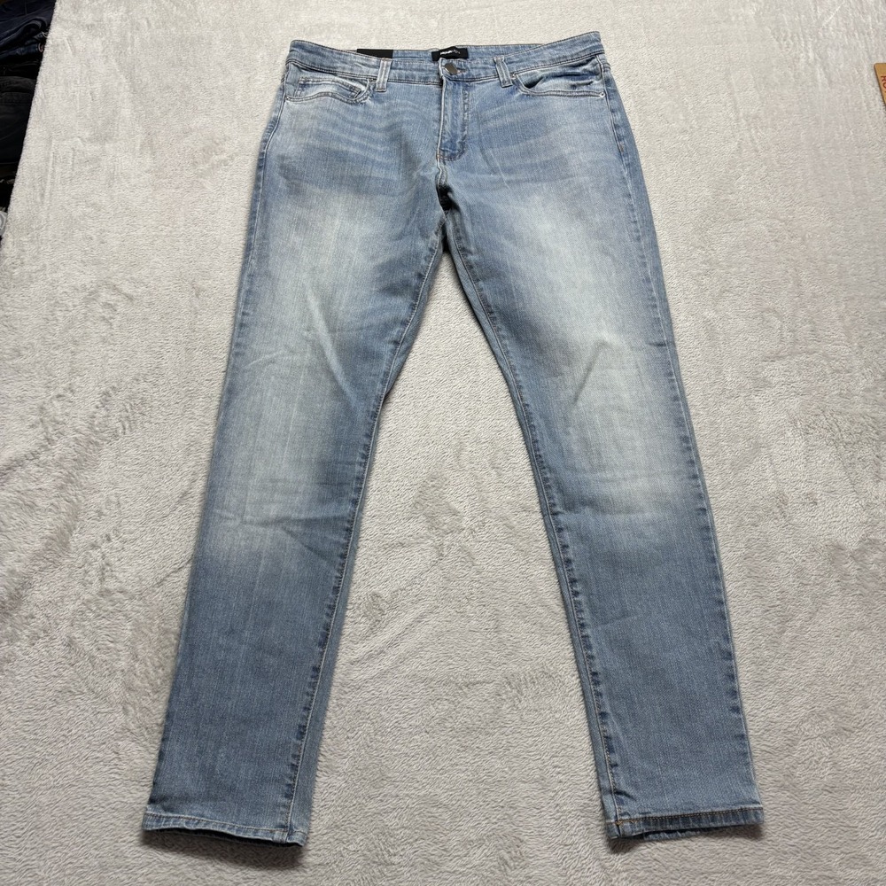 NWT Nova Men‎ Skinny Light Wash Denim Jeans Men's 34x32